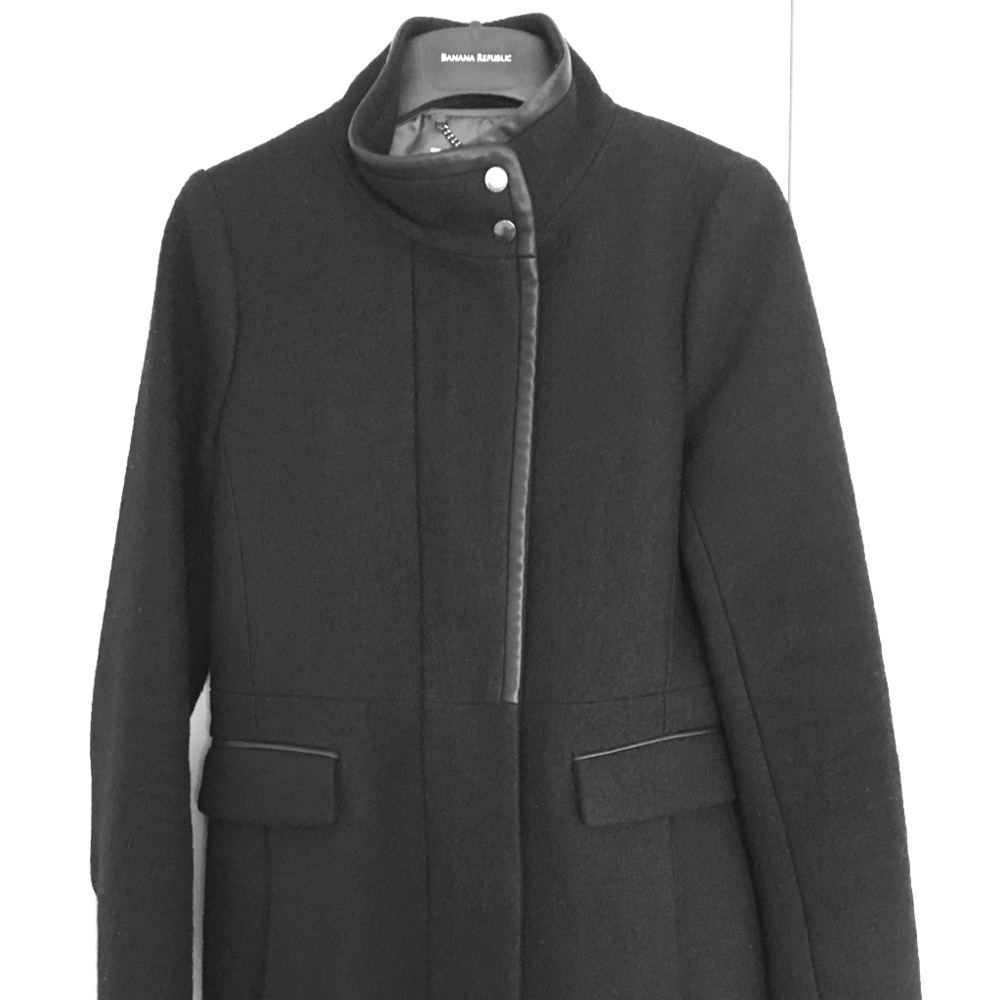 Banana Republic Women’s Black Coat